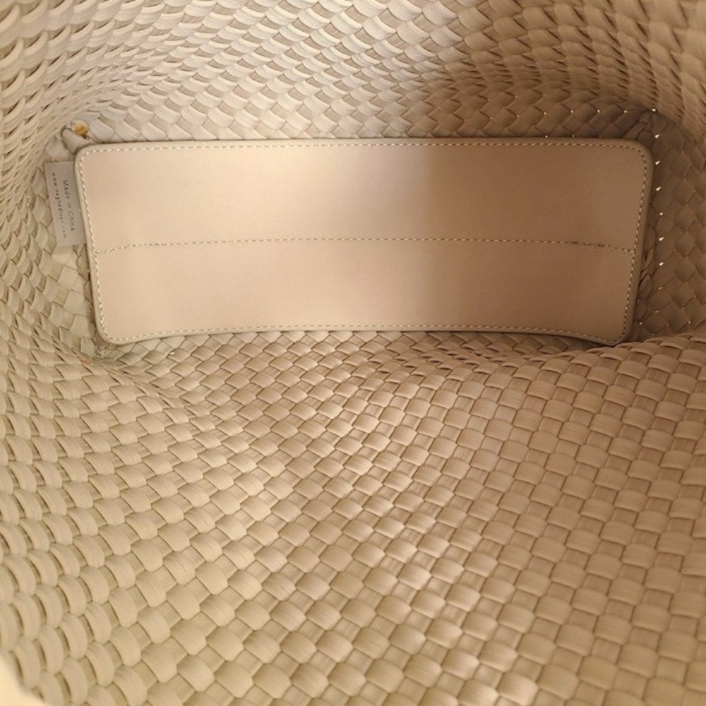 Naghedi Nomad Medium Hobo in Ecru - Picture 8 of 8